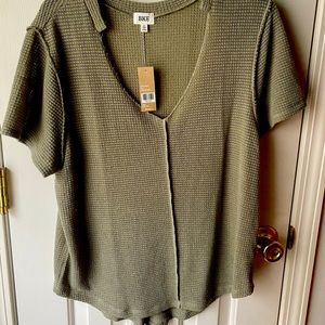 BKE Casual Waffle Knit Blouse